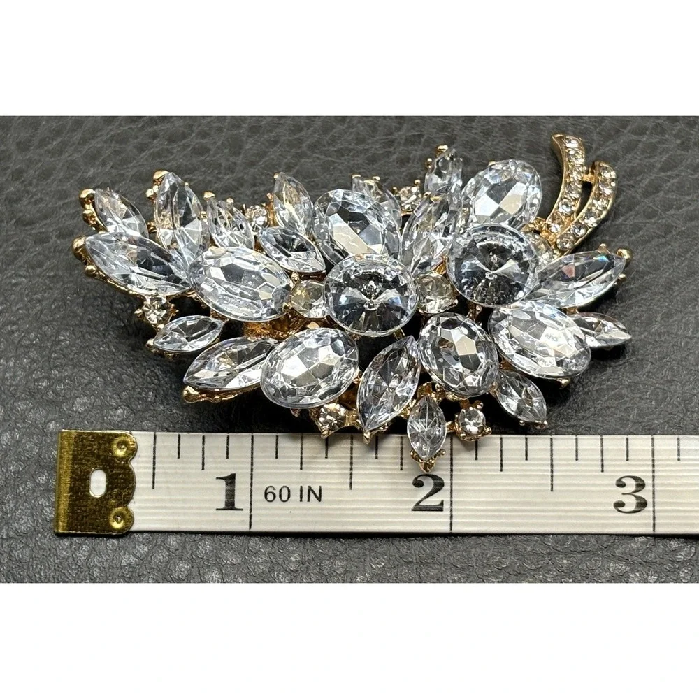 Vintage Clear Rhinestone Cluster Leaf Brooch Rivoli Marquise Crystal Gold Tone